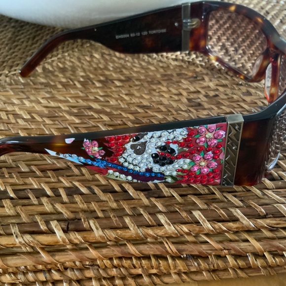 ED HARDY BEAUTIFUL GHOST SUNGLASSES - Picture 4 of 9